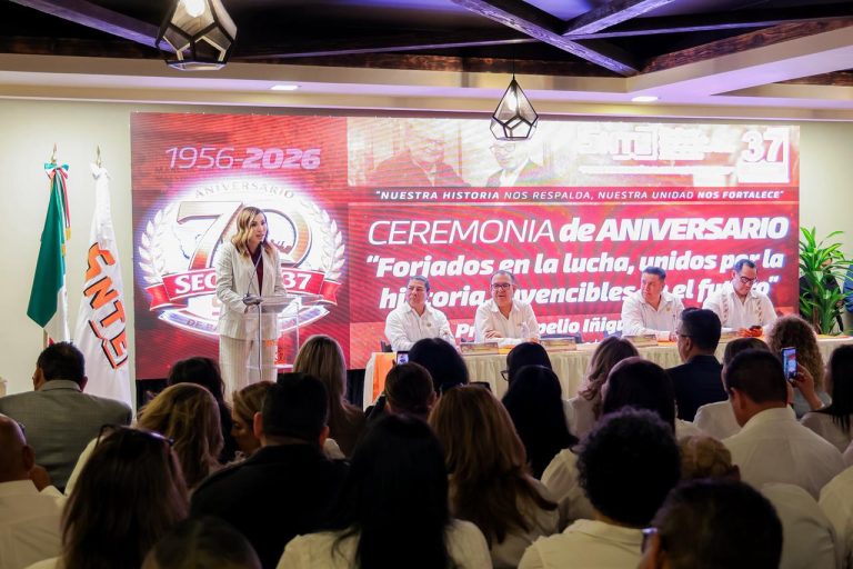 Unidad entre estado y docentes garantiza mejor futuro para familias de BC: gobernadora Ávila Olmeda