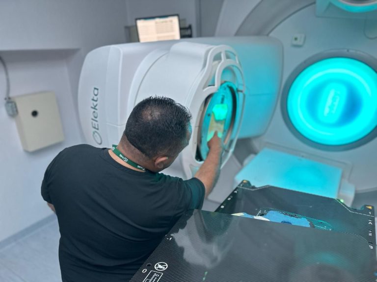Aumenta IMSS Baja California capacidad de atención en radioterapia