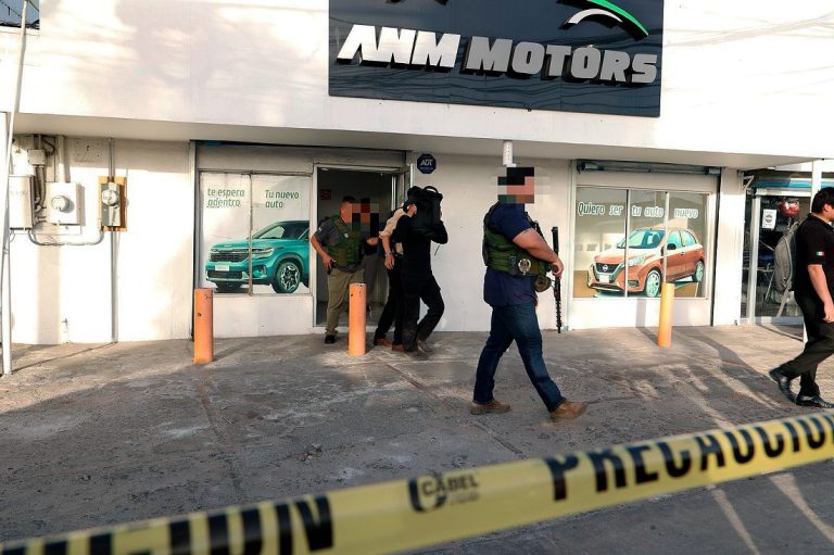 Catean oficinas de «ANM Motors» por investigaciones de fraude