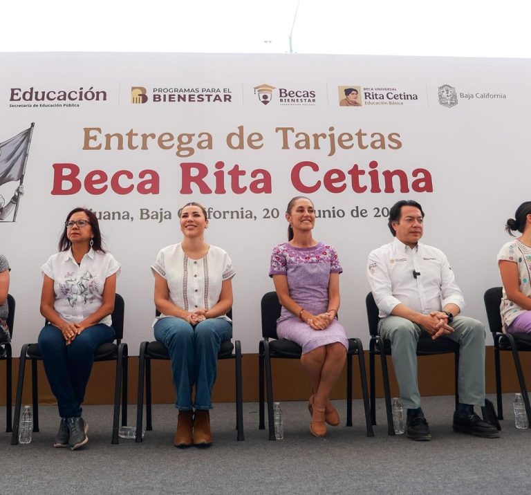 Benefician presidenta Sheinbaum y gobernadora de BC a miles de estudiantes con beca y nueva infraestructura educativa
