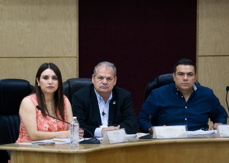 Urgen regidores del PAN restablecer servicios en Palacio Municipal y garantizar atención ciudadana