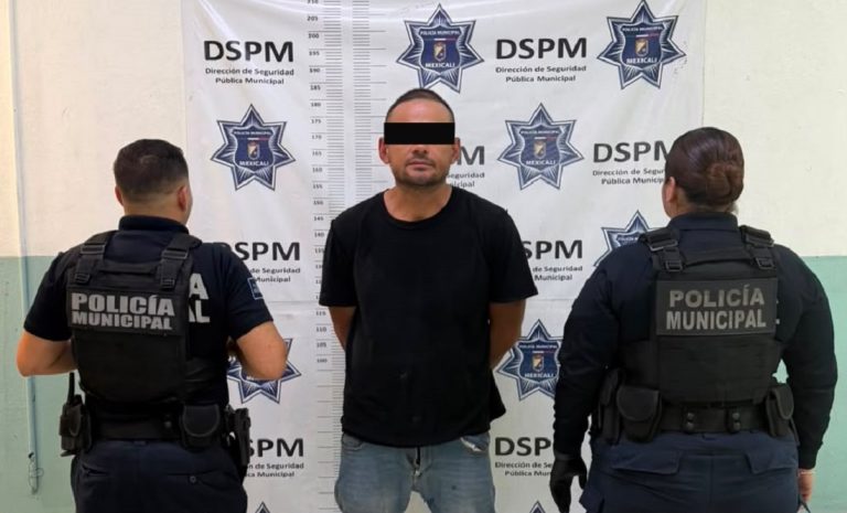 Detienen en motel a sujeto armado acusado de violación y privación de la libertad