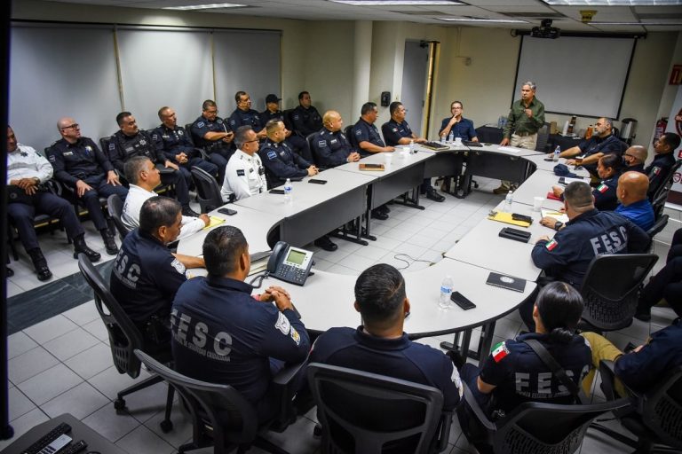 Cierran filas por la seguridad en Mexicali