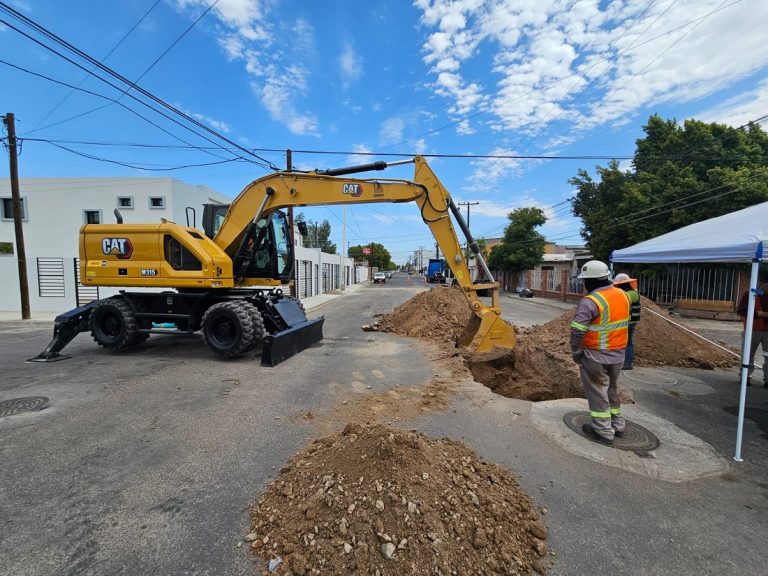 Continúa CESPM reparación de línea de drenaje sanitario en fraccionamiento Sonora