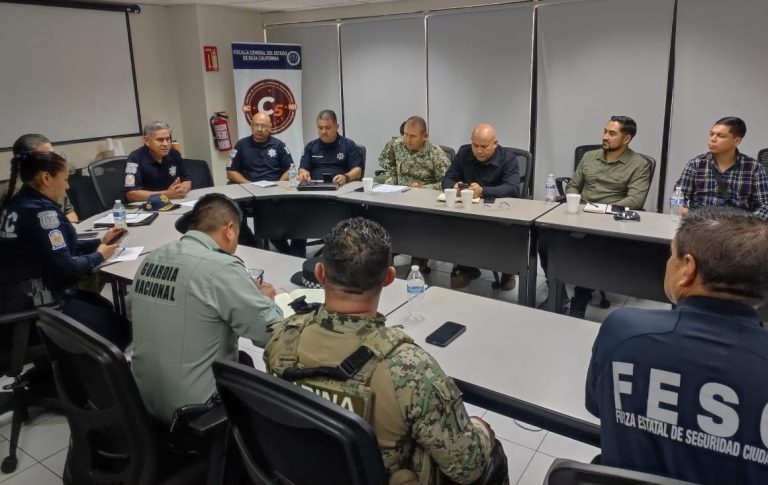 Se reúne Centro Coordinador Operativo Estatal; reportan calma tras alerta de EU