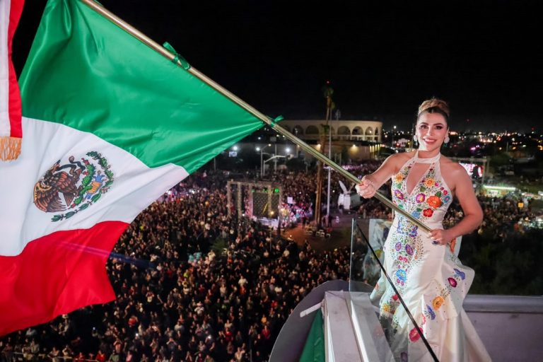 Vibra Mexicali con Grito de Independencia y concierto de Edén Muñoz ante más de 80 mil personas