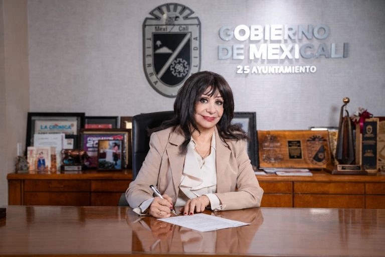 Inicia Norma Bustamante Segundo Informe de Gobierno