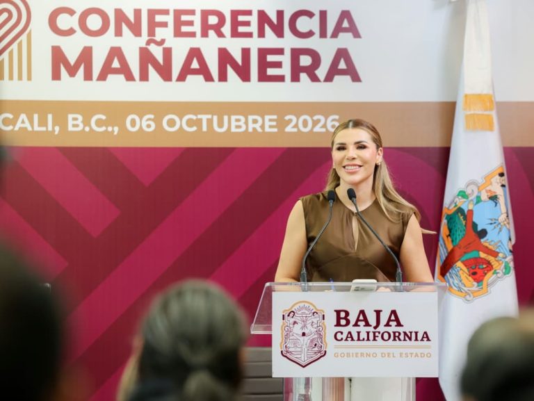 Lleva Gobierno de BC la ruta rosa a los siete municipios para acercar detección de cáncer de mama